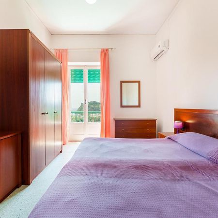 Hotel Riviera Прочида Экстерьер фото